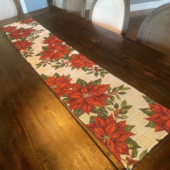 Christmas Poinsettia Metallic Plaid Tapestry Table Runner 13x70 Cream Red NWT - Picture 2 of 9